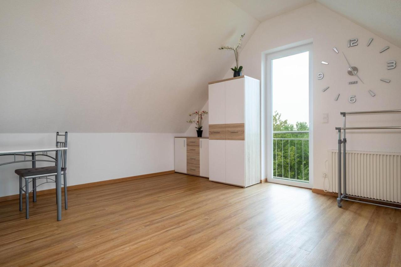 Ferienwohnung Alpenblick Friedrichshafen Bagian luar foto